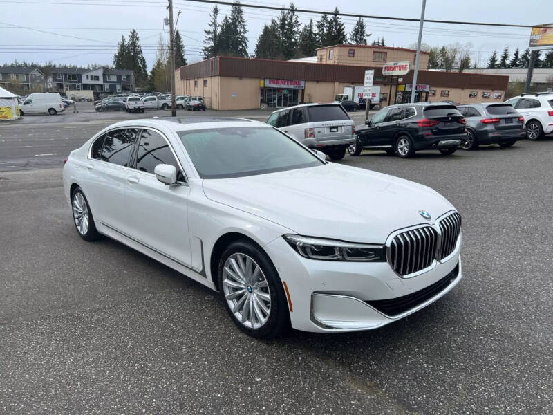 2022 BMW 7 Series 740i