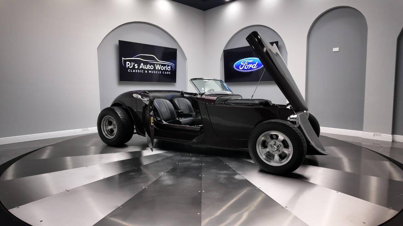 1933 Ford Factory 5 Hot Rod 55