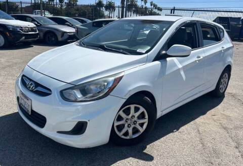 2013 Hyundai Accent GS