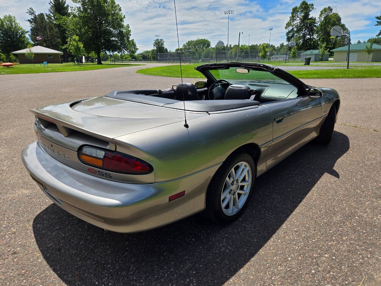 2002 Chevrolet Camaro 3