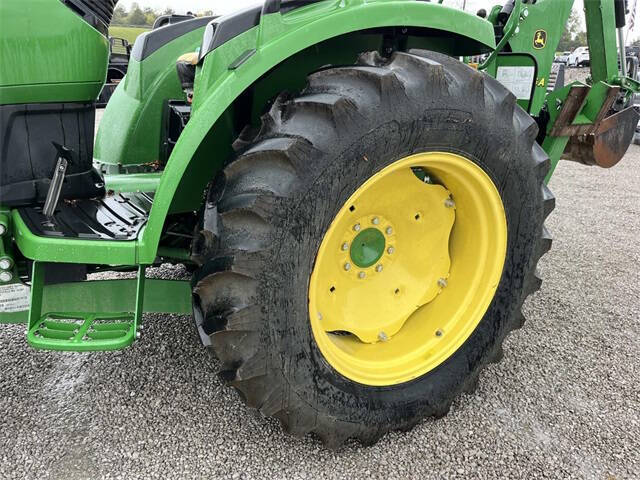 2018 John Deere 4066M