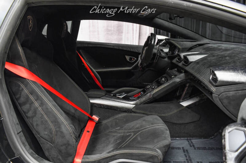 2018 Lamborghini Huracan LP 640-4 Performante