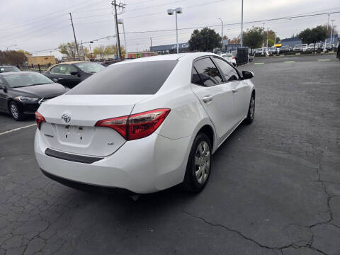 2019 Toyota Corolla LE