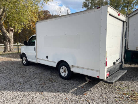 2017 GMC Savana 3500