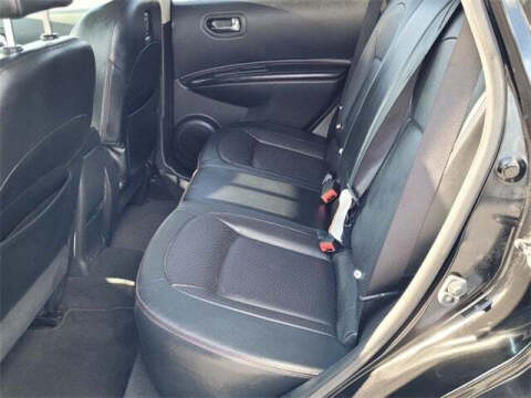 2013 Nissan Rogue SV w/SL Package