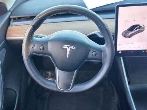 2020 Tesla Model 3 Standard Range Plus