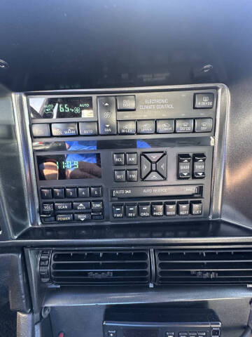 1990 Oldsmobile Toronado Trofeo