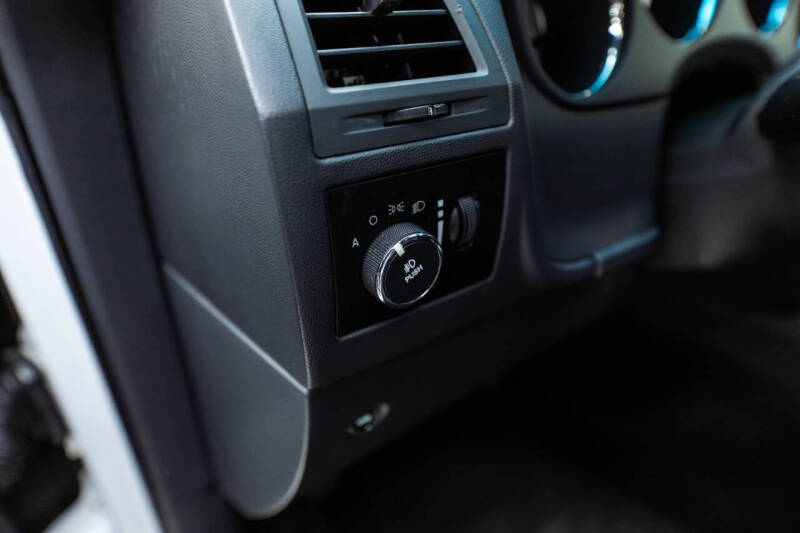 2012 Dodge Challenger SRT8 - Photo 103
