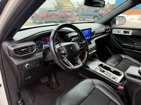 2022 Ford Explorer ST-Line