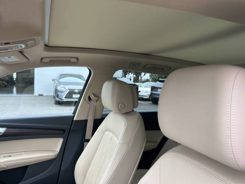 2019 Audi Q5 quattro Premium Plus 45 TFSI