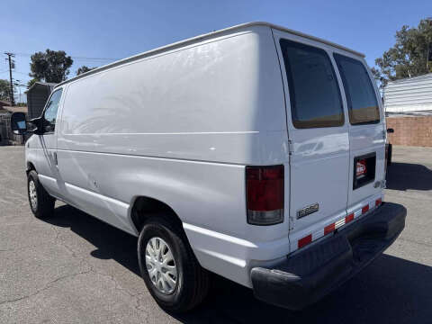2010 Ford E-Series E-250