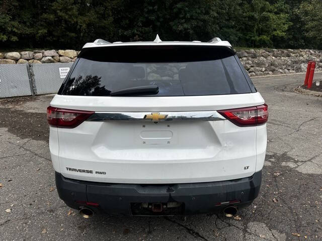 2018 Chevrolet Traverse for sale at Bowman Auto Center in Clarkston, MI