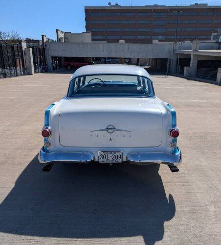 1955 Pontiac Chieftain