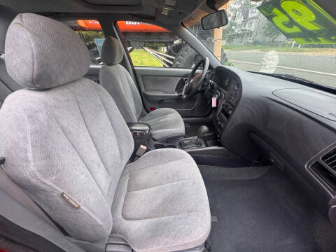 2005 Hyundai Elantra GLS