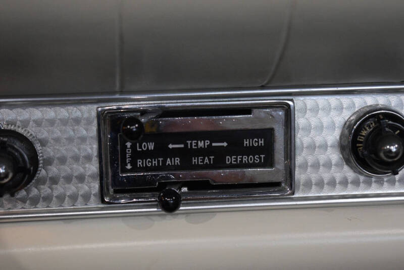 1957 Ford Thunderbird