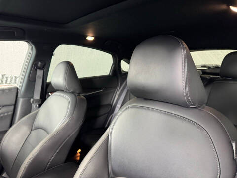 2023 Infiniti QX55 Essential