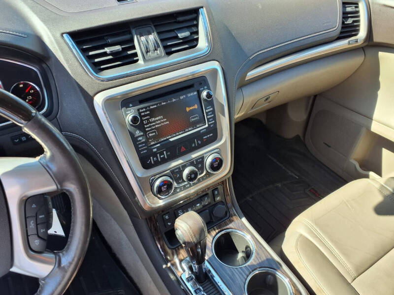 2015 GMC Acadia Denali