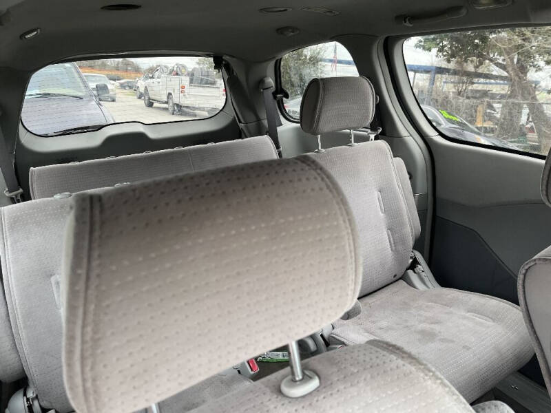 2005 Nissan Quest