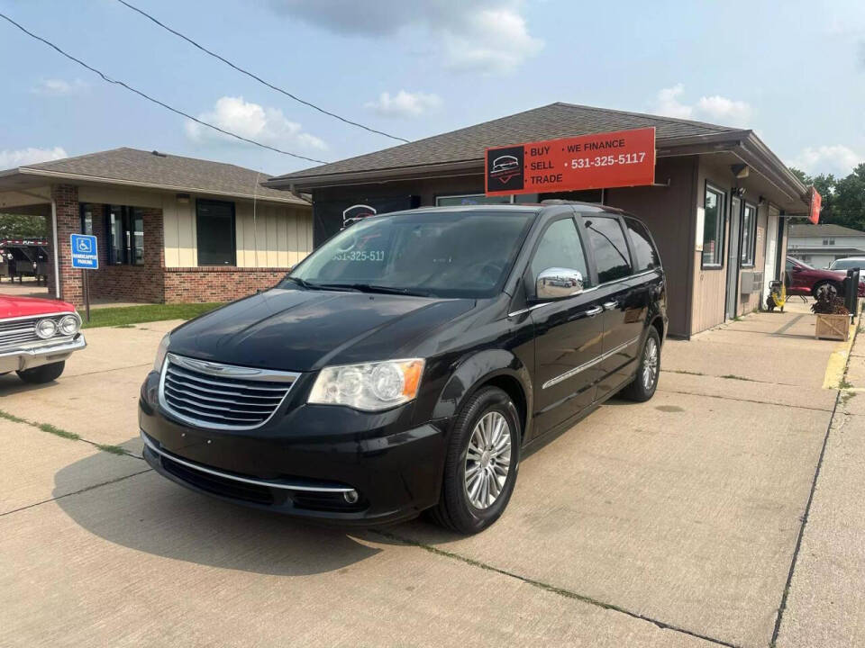 2013 Chrysler Town and Country for sale at Nebraska Motors LLC in Fremont, NE