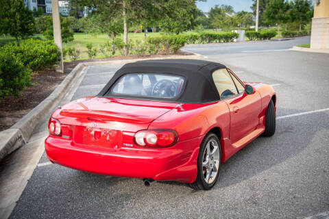 2003 Mazda MX-5 Miata