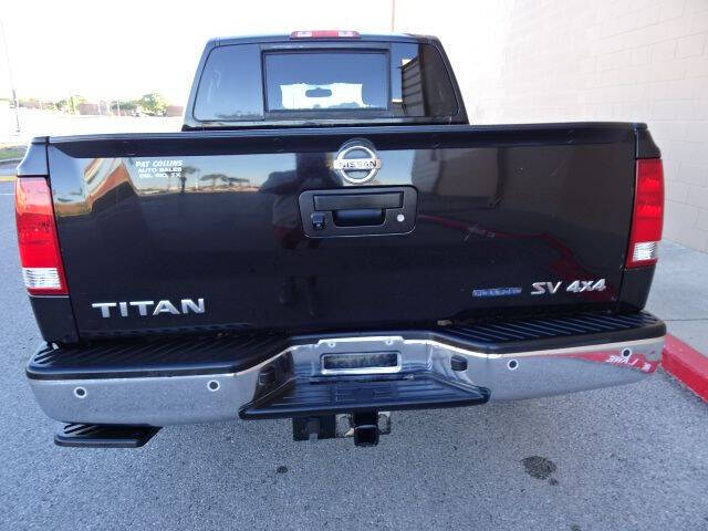 2014 Nissan Titan SV