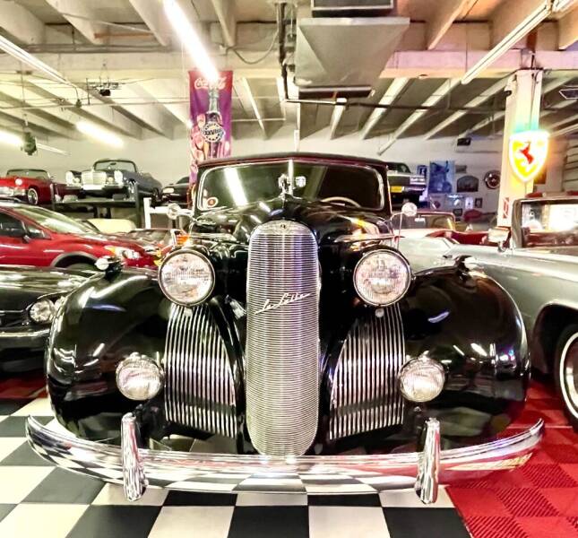 1939 Cadillac LaSalle for sale at Berliner Classic Motorcars Inc in Dania Beach FL