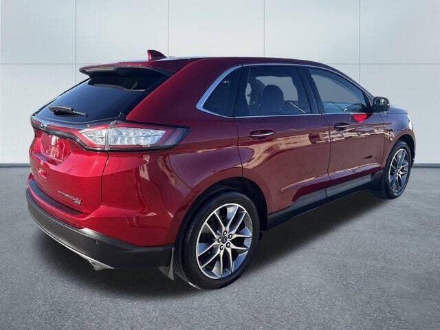 2017 Ford Edge Titanium