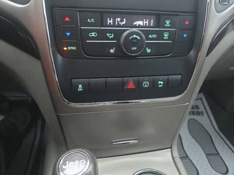 2013 Jeep Grand Cherokee Laredo