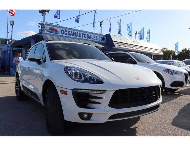 2017 Porsche Macan