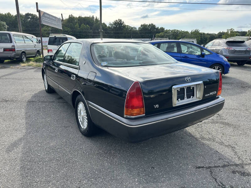 1996 Toyota Crown