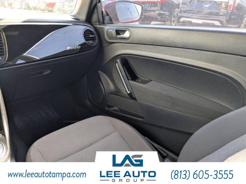 2018 Volkswagen Beetle 2.0T Coast