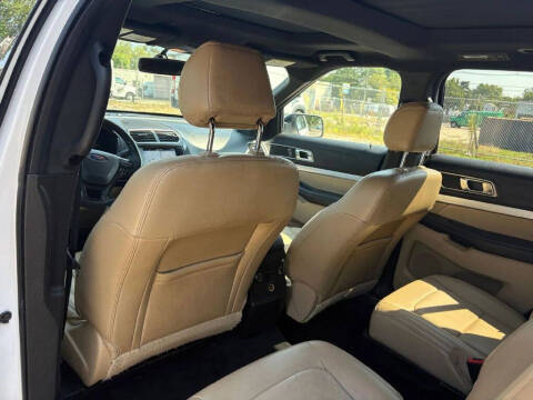 2017 Ford Explorer XLT