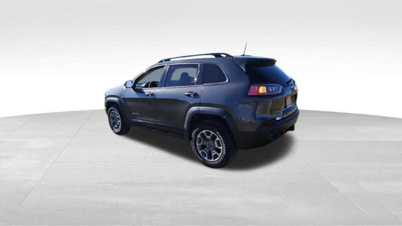 2022 Jeep Cherokee Trailhawk