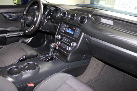 2015 Ford Mustang V6