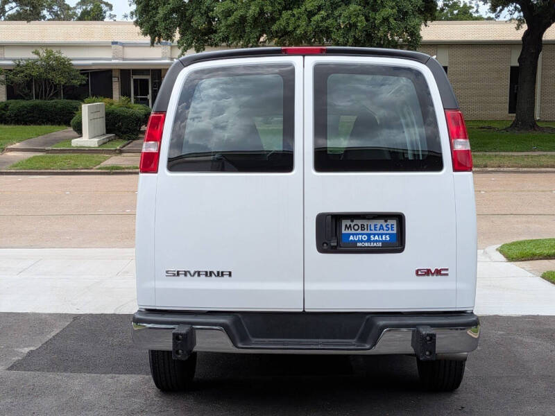 2024 GMC Savana 2500