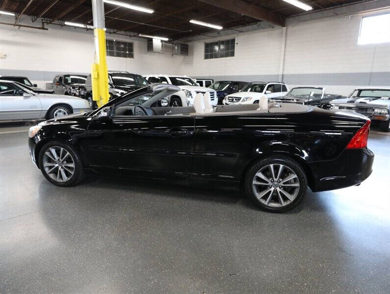 2011 Volvo C70 T5
