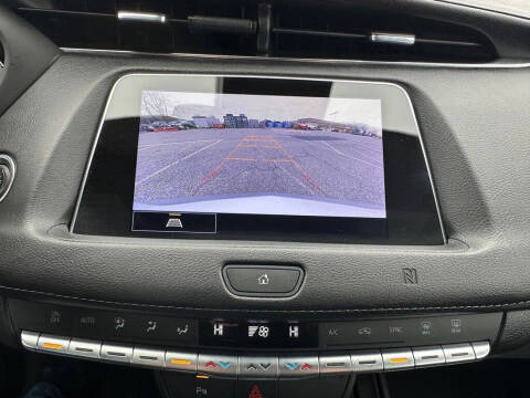 2021 Cadillac XT4 Premium Luxury