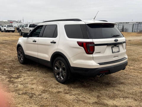 2018 Ford Explorer Sport