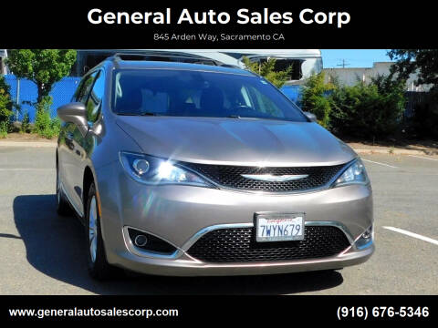 2017 Chrysler Pacifica Touring-L