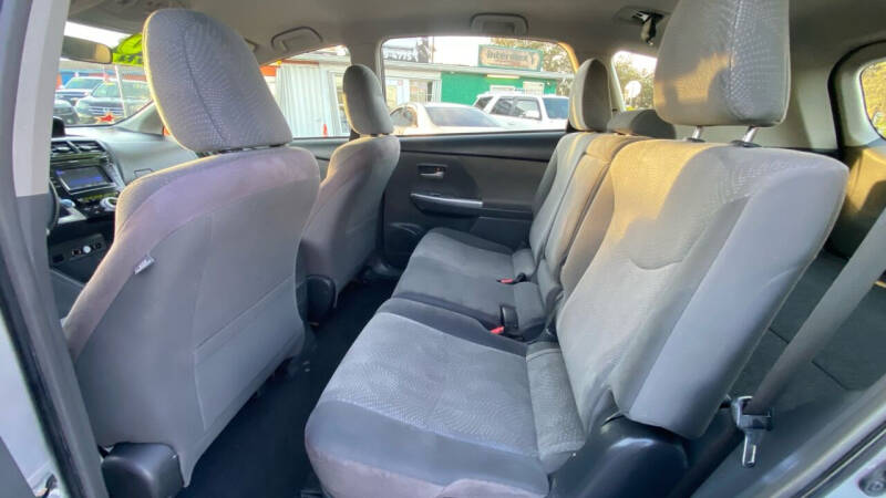 2012 Toyota Prius v Five