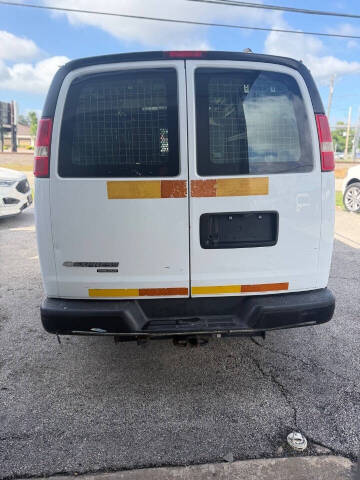 2015 Chevrolet Express 2500