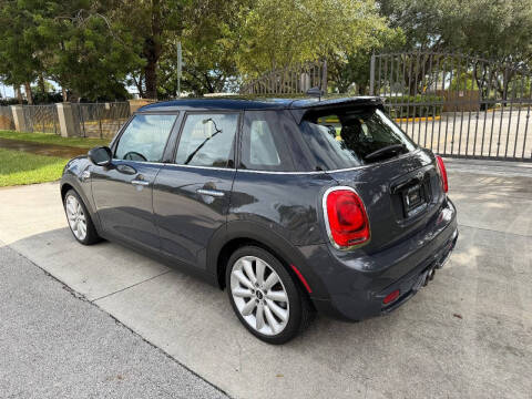 2015 MINI Hardtop 4 Door Cooper S