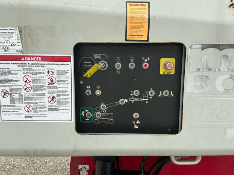 2017 MEC 60J BOOM LIFT