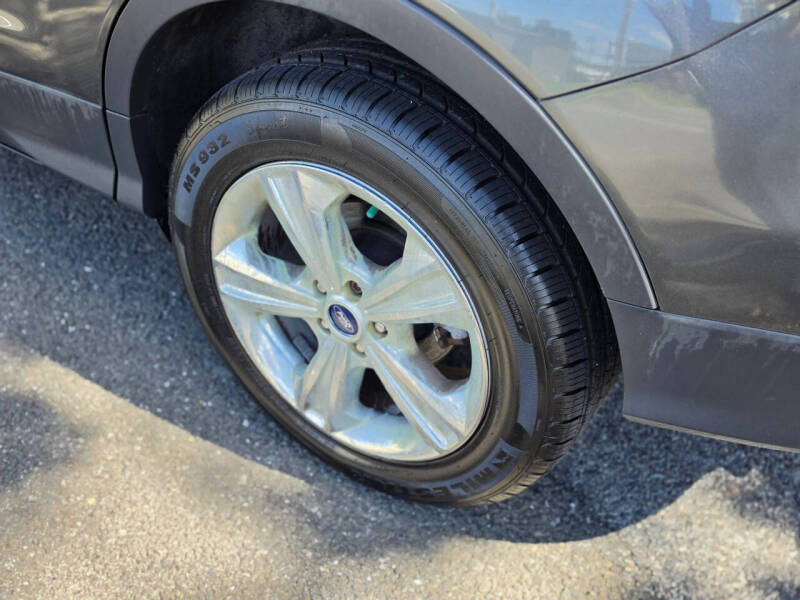2016 Ford Escape SE