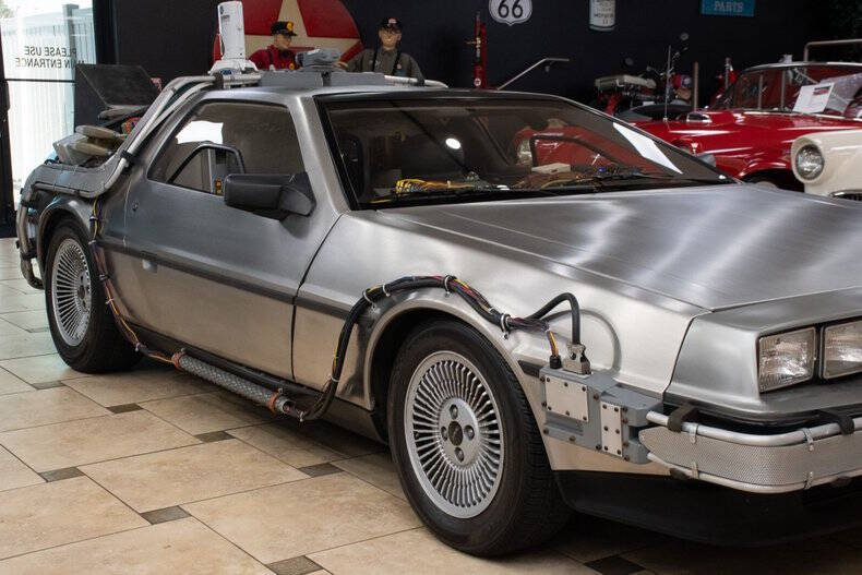 1981 DeLorean DMC-12