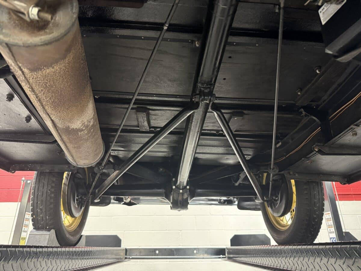 1932 Ford Model 18 62