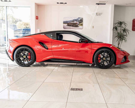 2025 Lotus Emira V6 Base