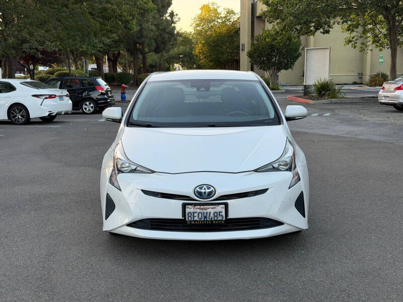 2018 Toyota Prius Three