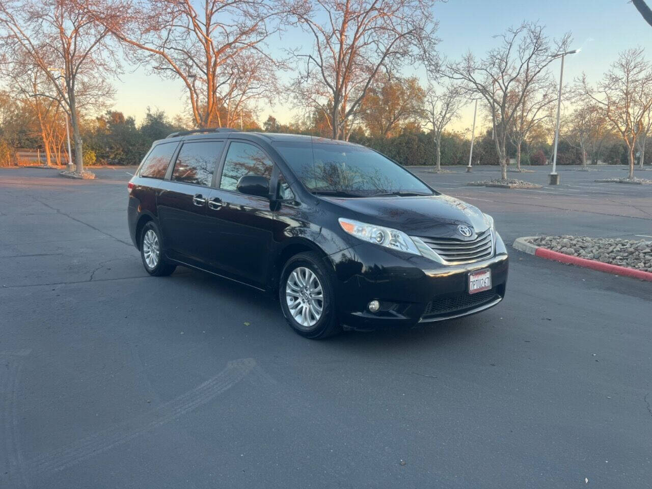 2014 Toyota Sienna for sale at Barakat Auto Sales LLC in Sacramento, CA