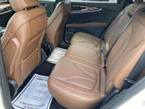 2023 Lincoln Nautilus Reserve